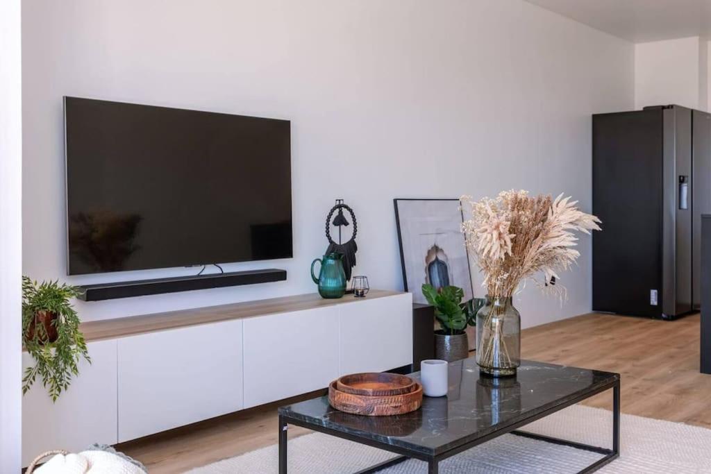 Cozy Apartment With Beautiful Seaview Knokke-Heist Exterior photo