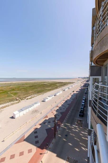 Cozy Apartment With Beautiful Seaview Knokke-Heist Exterior photo